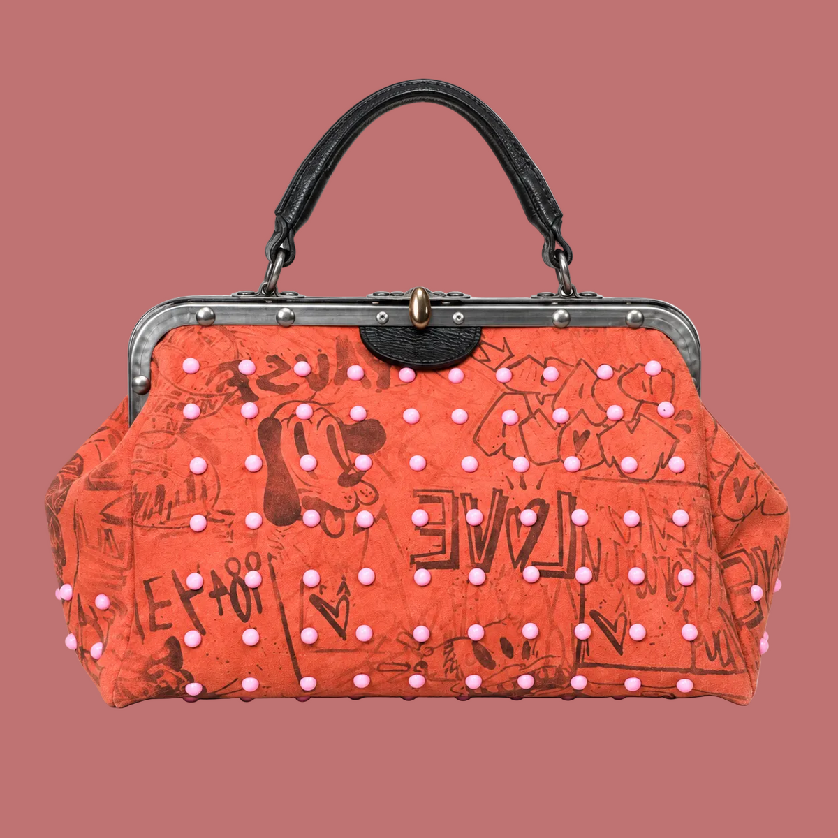 Borsa Garage Rock corallo con stampa graffiti, borchie rosa e manico nero