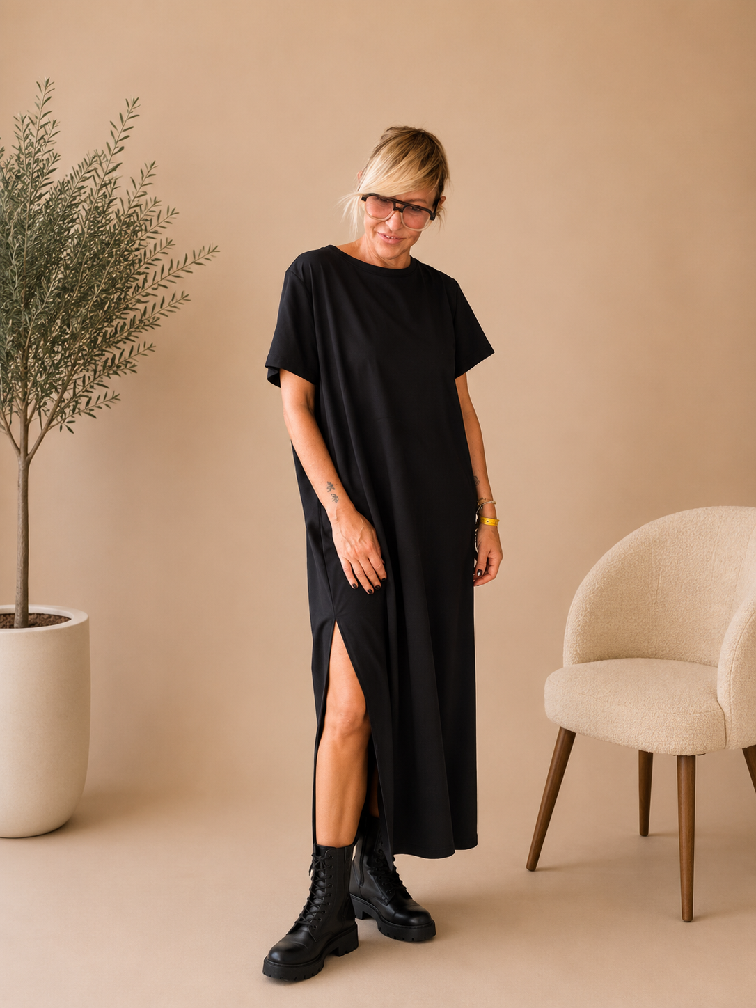 Abito Maxi T-Shirt Nero Jersey Spacco Laterale