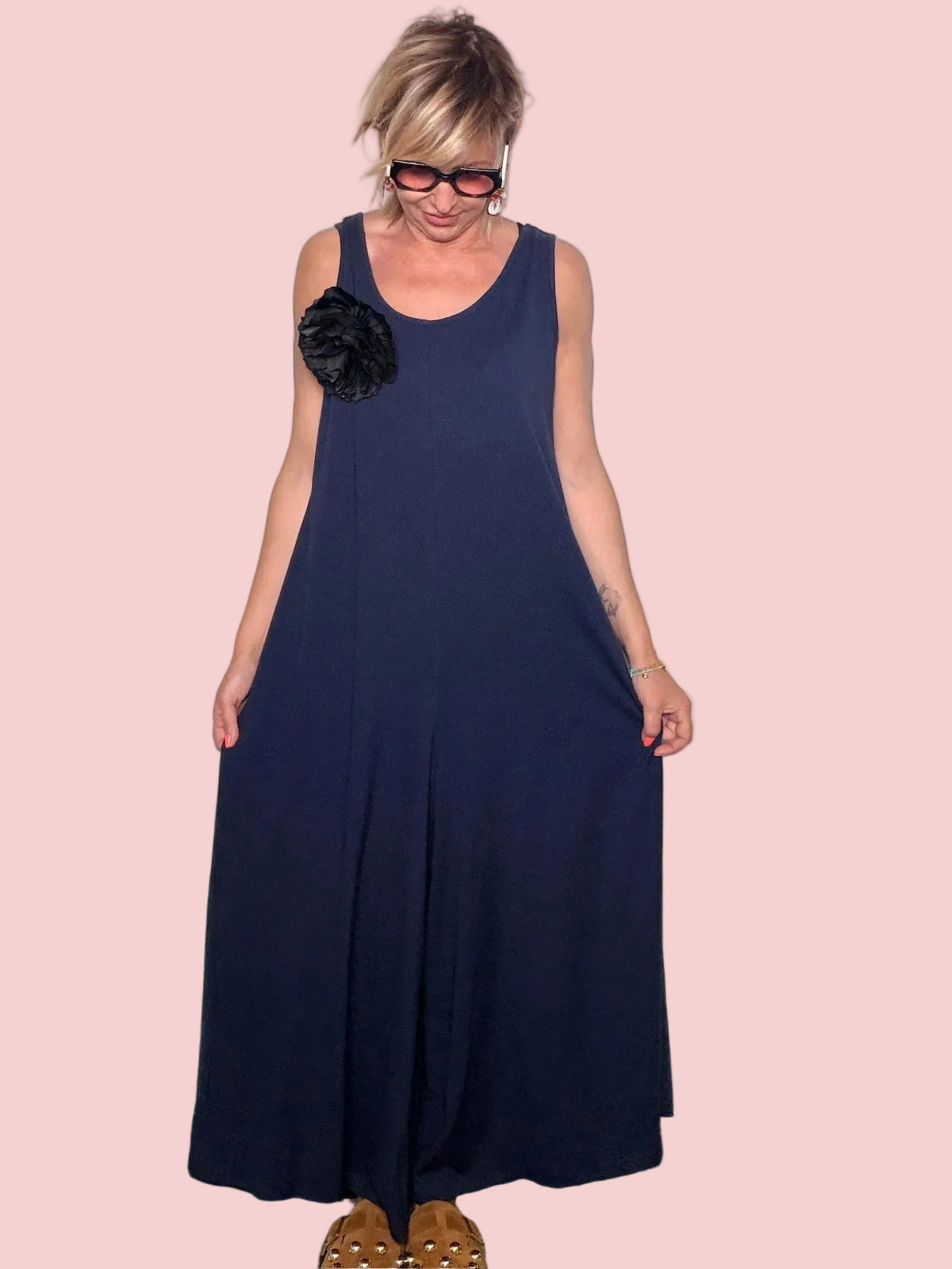 Jumpsuit Senza Maniche con Corsage Floreale