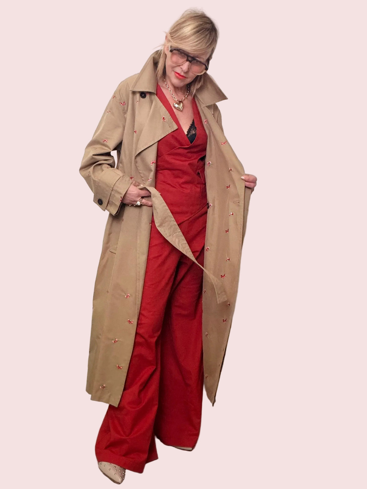 Trench Lungo con Ricami Floreali