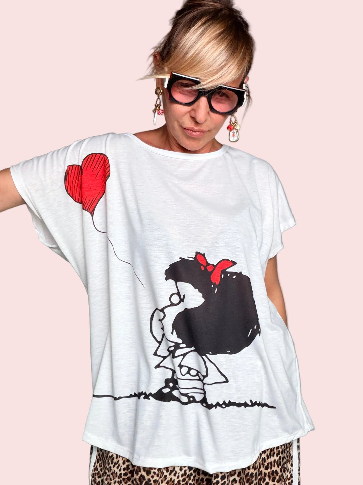 T-Shirt Oversize Stampa Fumetto Cuore — Bianca