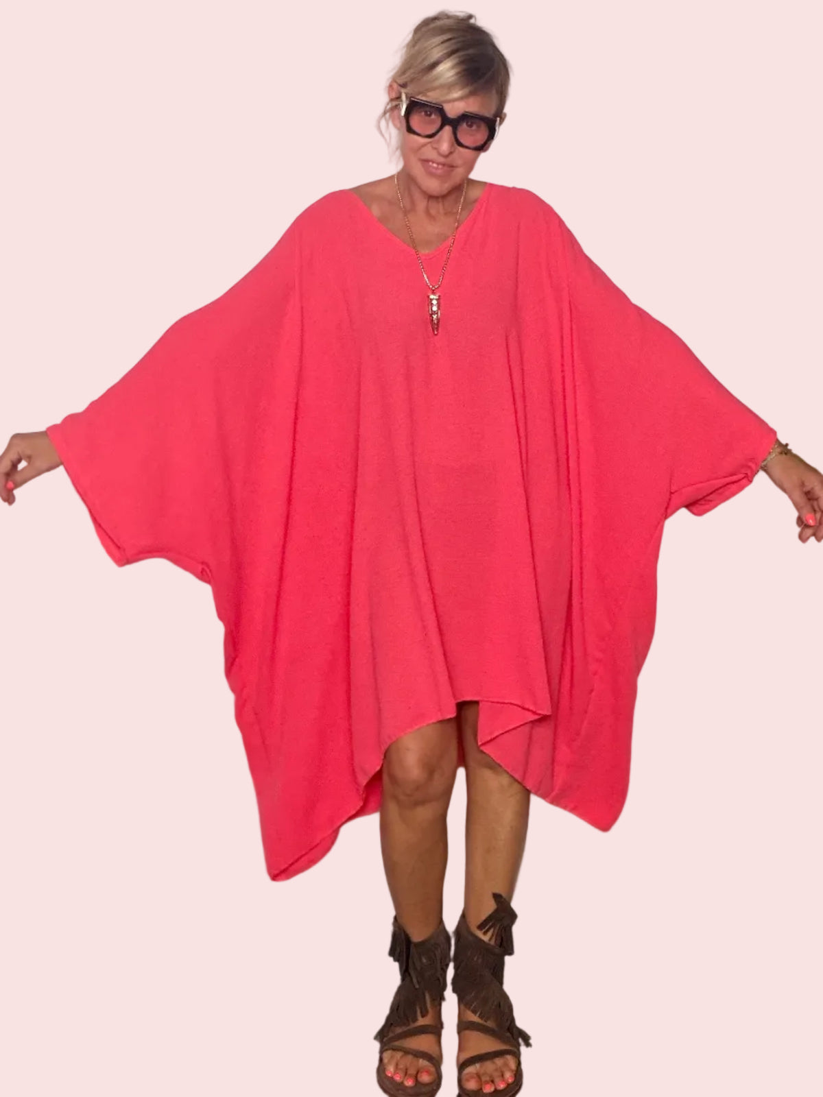 Abito Kaftan Oversize Maniche a Pipistrello — Corallo / Nero
