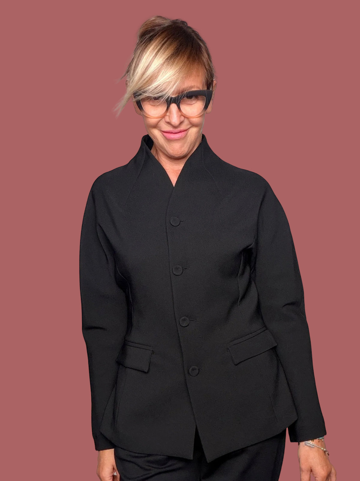 Giacca nera con collo alto Philia Loft
