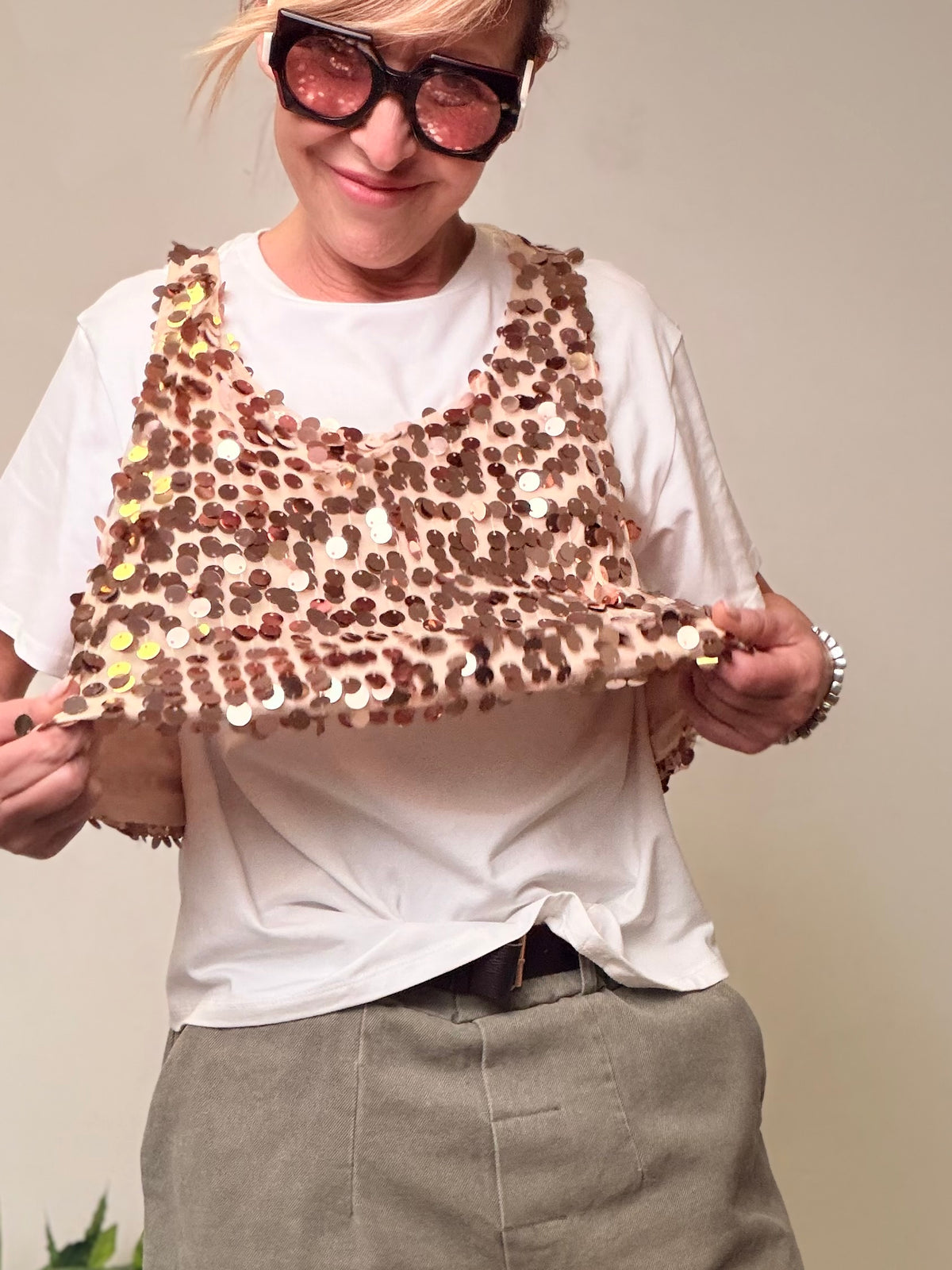 T-Shirt over c/paillettes