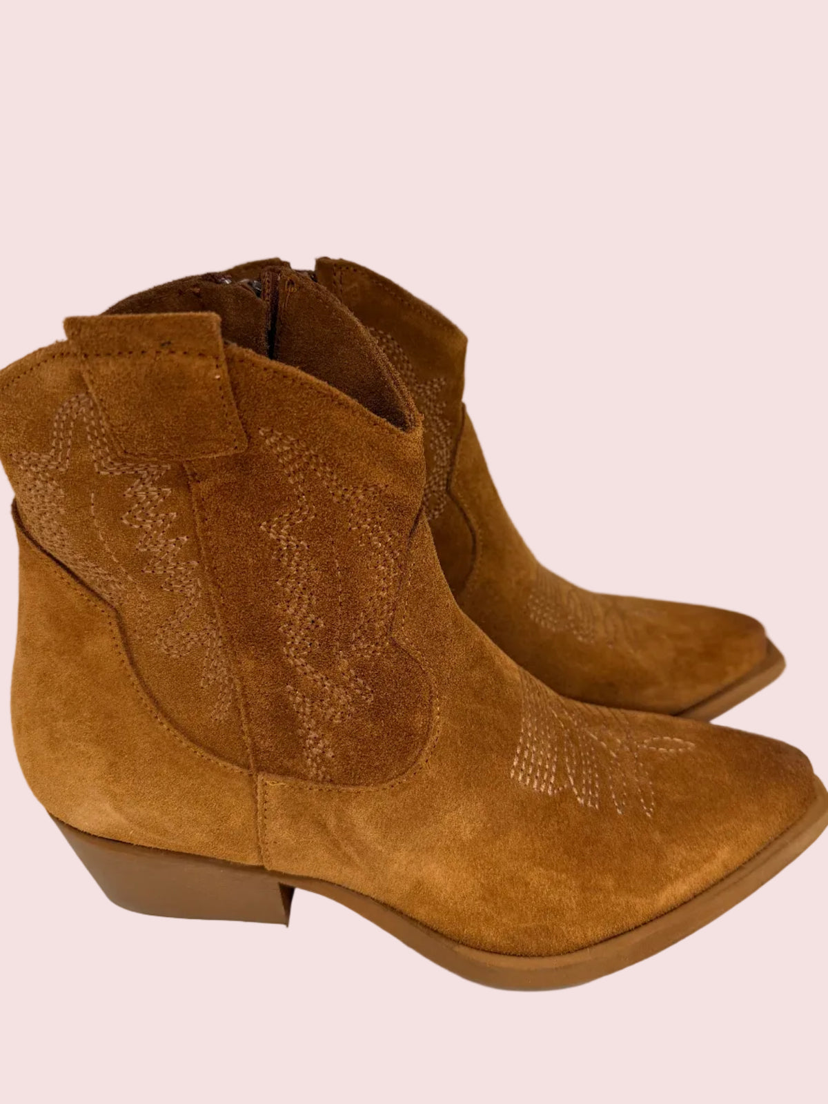 Stivaletti texani in camoscio camel
