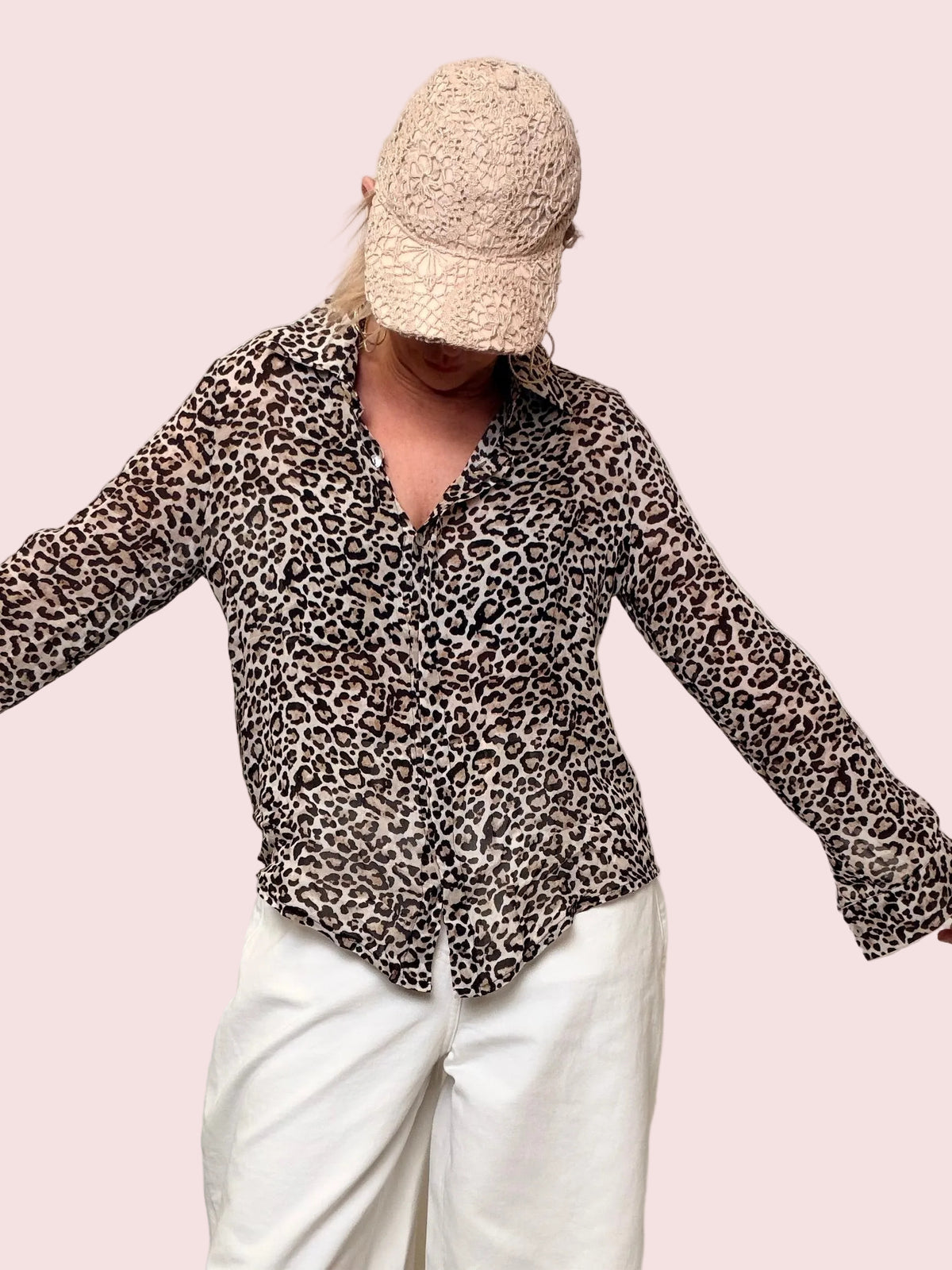 Camicia slim in viscosa con stampa animalier