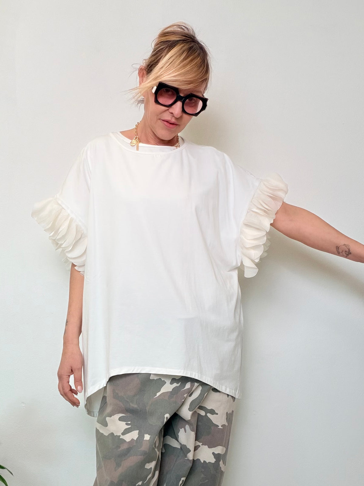 T-Shirt c/applicazione manica