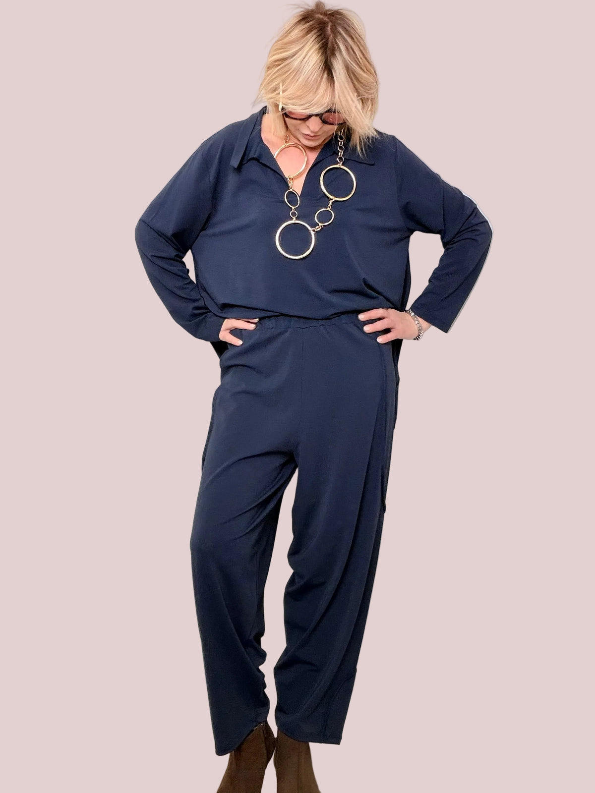 Pantalone con silhouette ampia