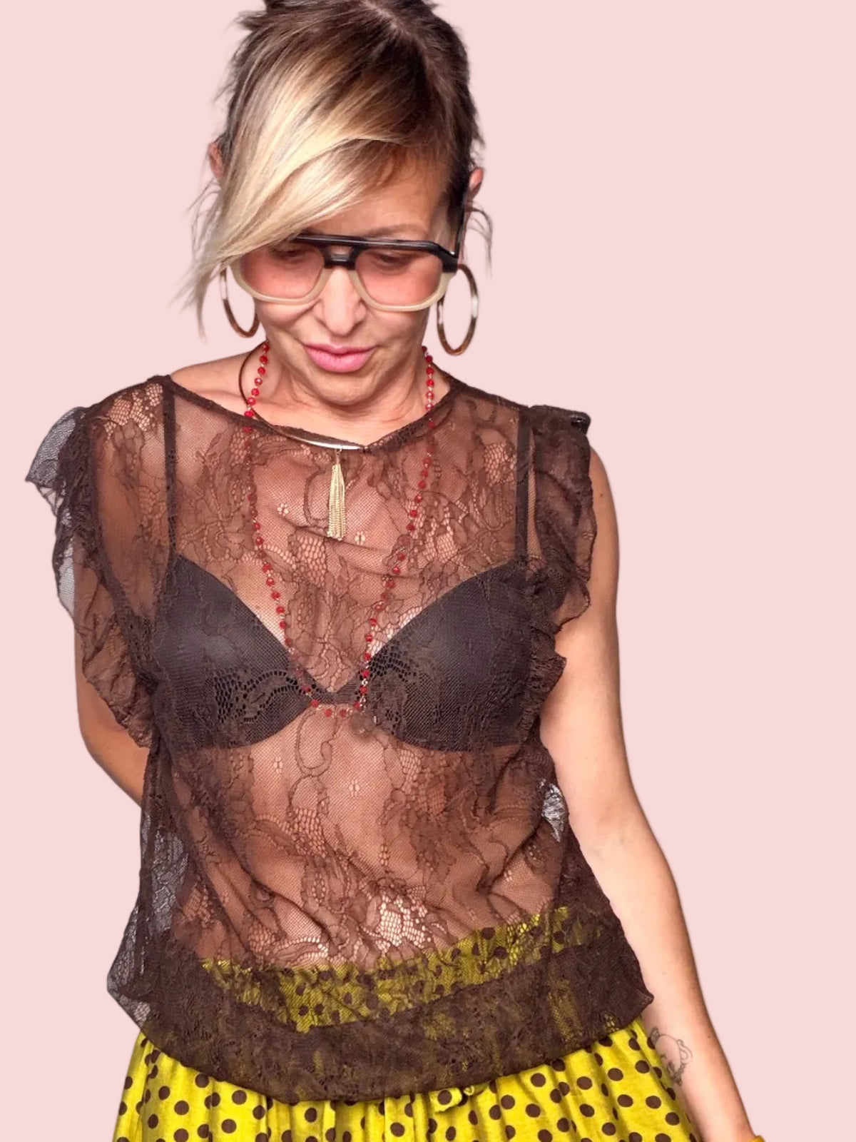 Top in Pizzo Bianco con Maniche a Volant