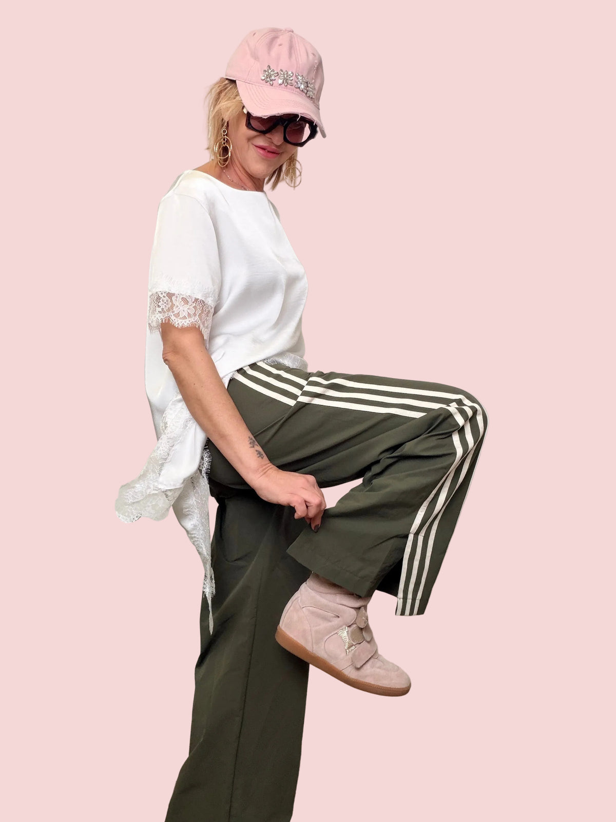 Pantaloni sportivi con bande laterali