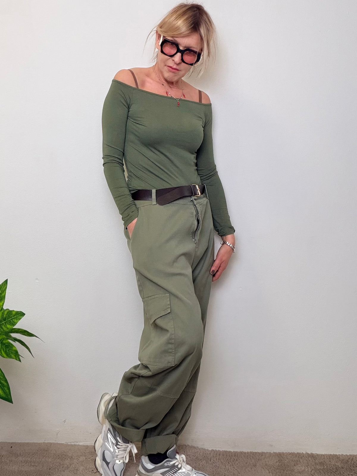 Pantaloni Cargo Oversize - Beige e Verde Militare