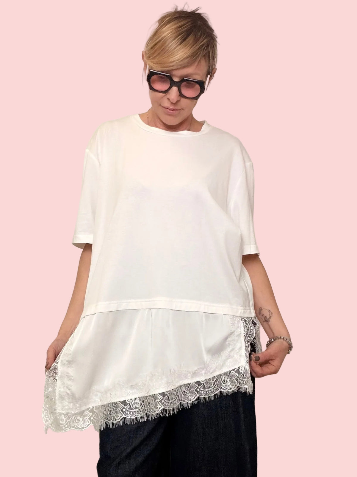 T-Shirt Doppio Strato con Pizzo