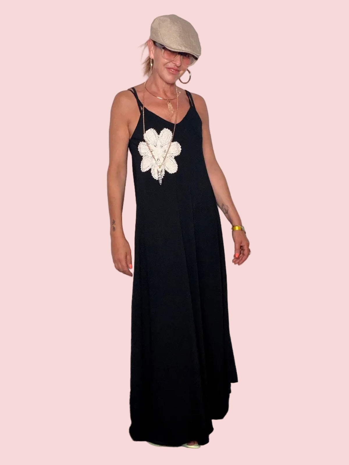 Abito Maxi con Applicazione Floreale in Pizzo — Scollo V