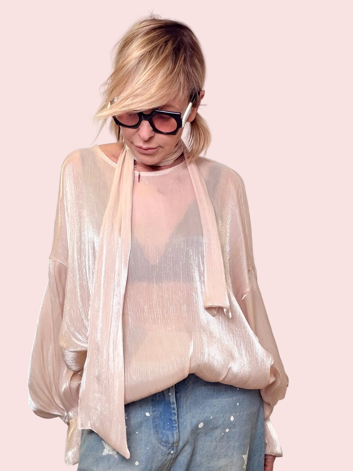 Camicia Trasparente con Foulard Annodato Oversize