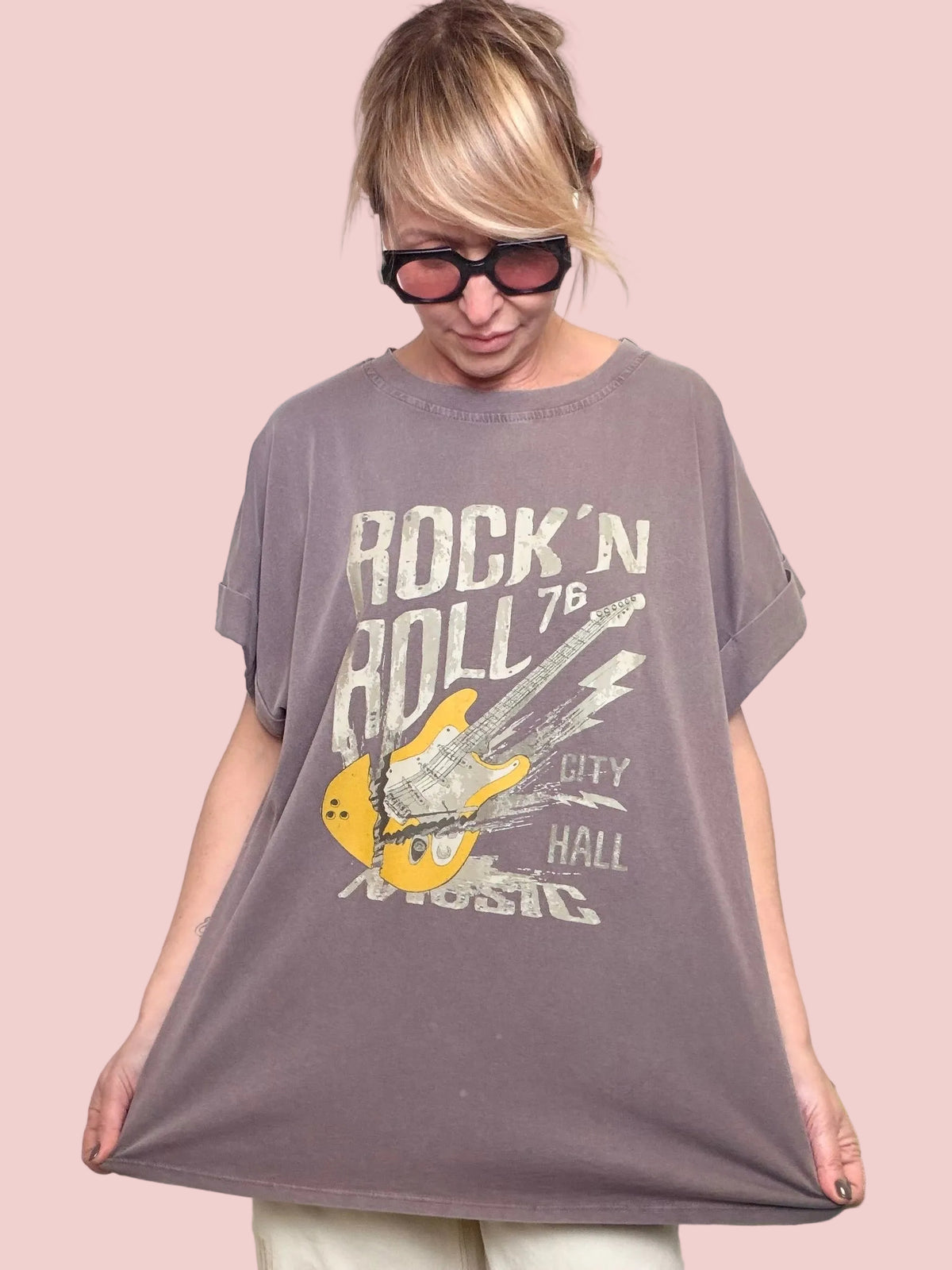 T-shirt oversize grigia stampa Rock'n Roll chitarra