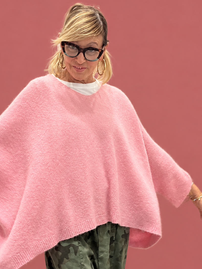 Maglia poncho oversize con scollo a V