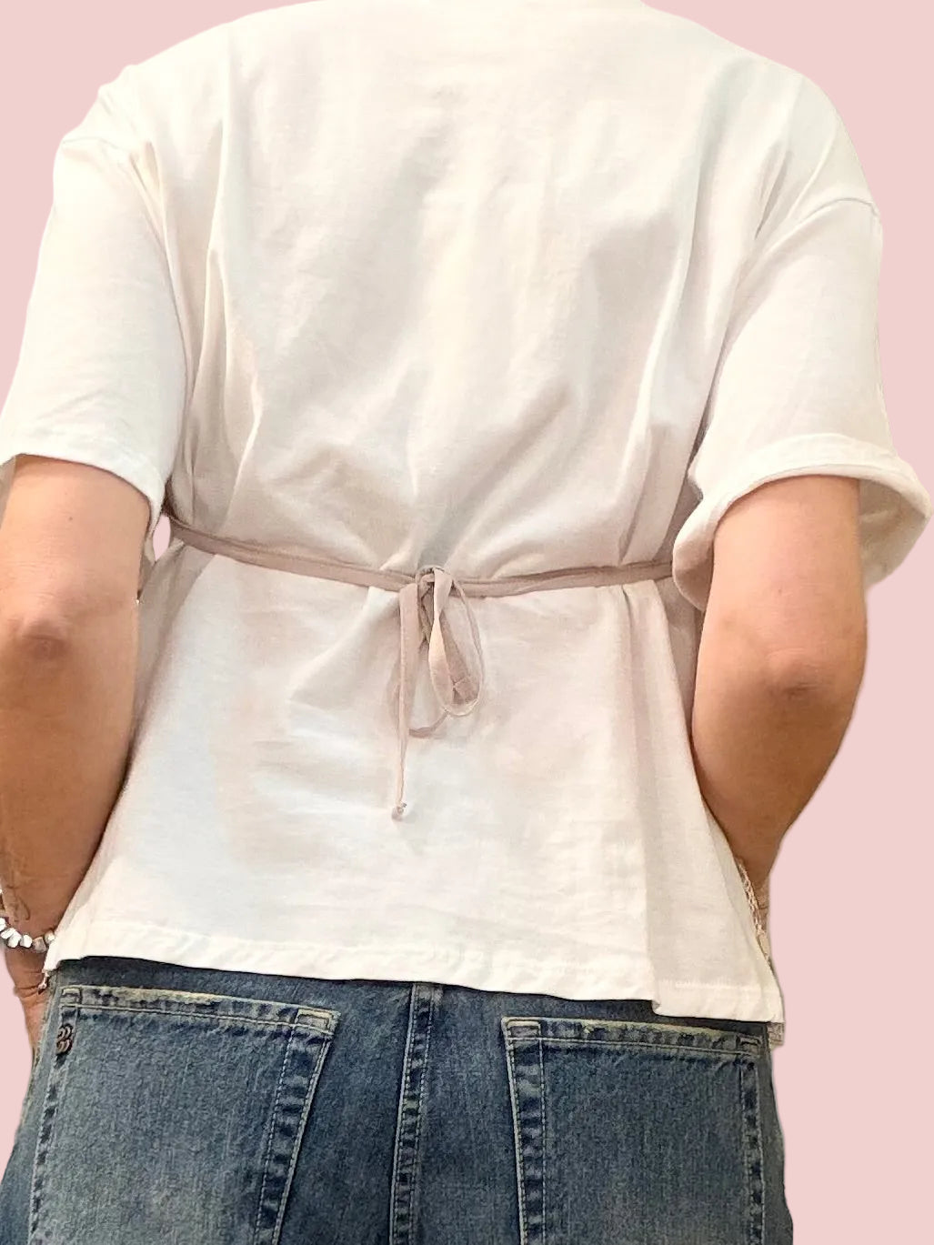 Set T-shirt Bianca con Top in Rete e Paillettes