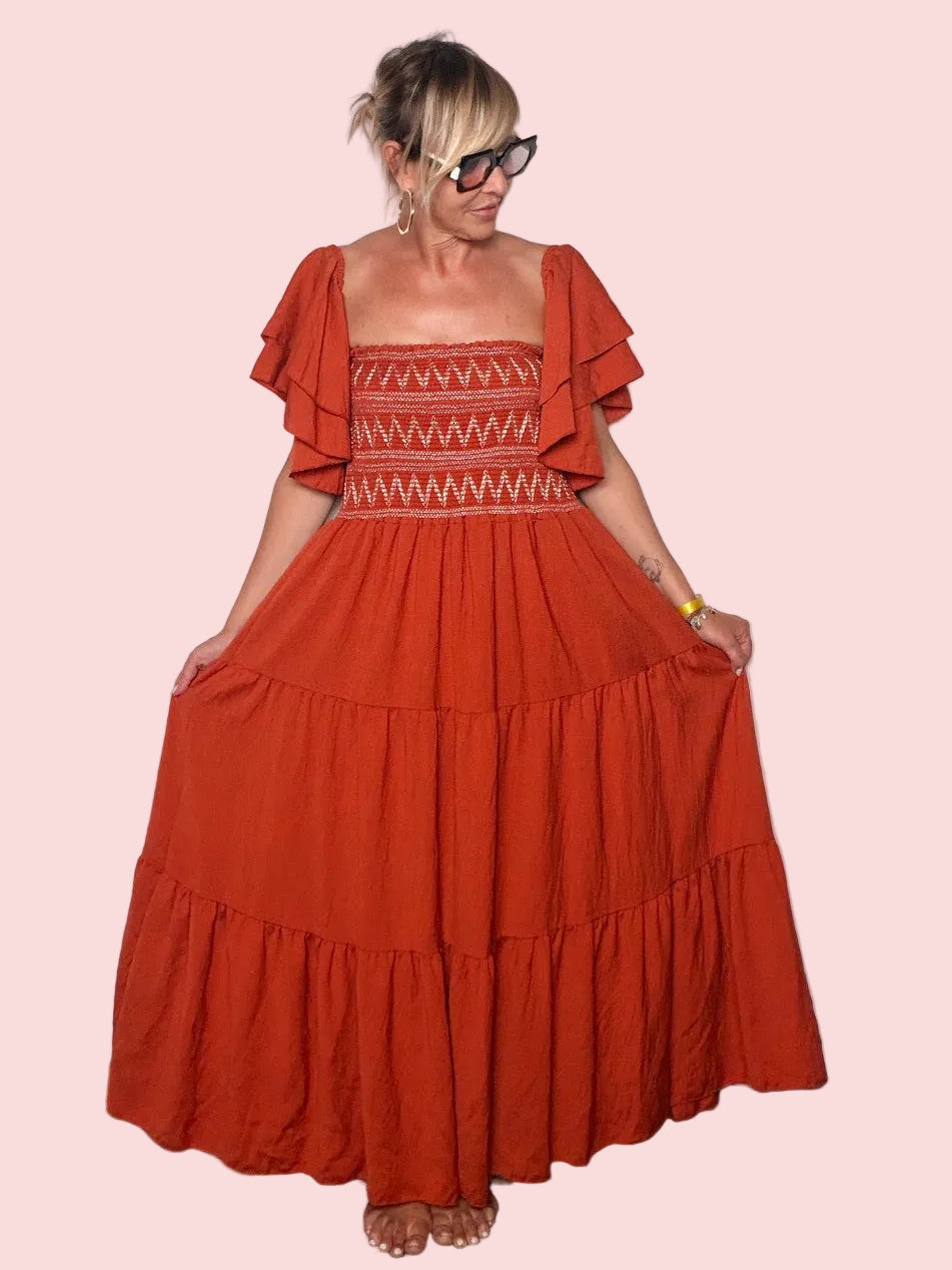 Abito Maxi Smock Zigzag — Maniche a Volant e Gonna a Balze