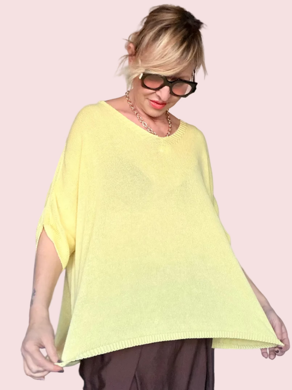 Maglia Over Trapezio in Cotone – Scollo a V