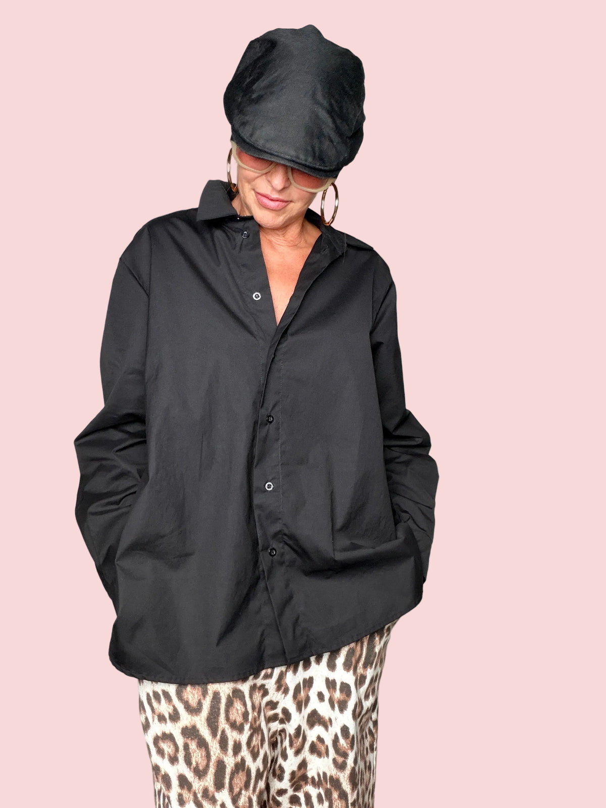 Camicia Oversize Nera in Cotone con Maniche Lunghe