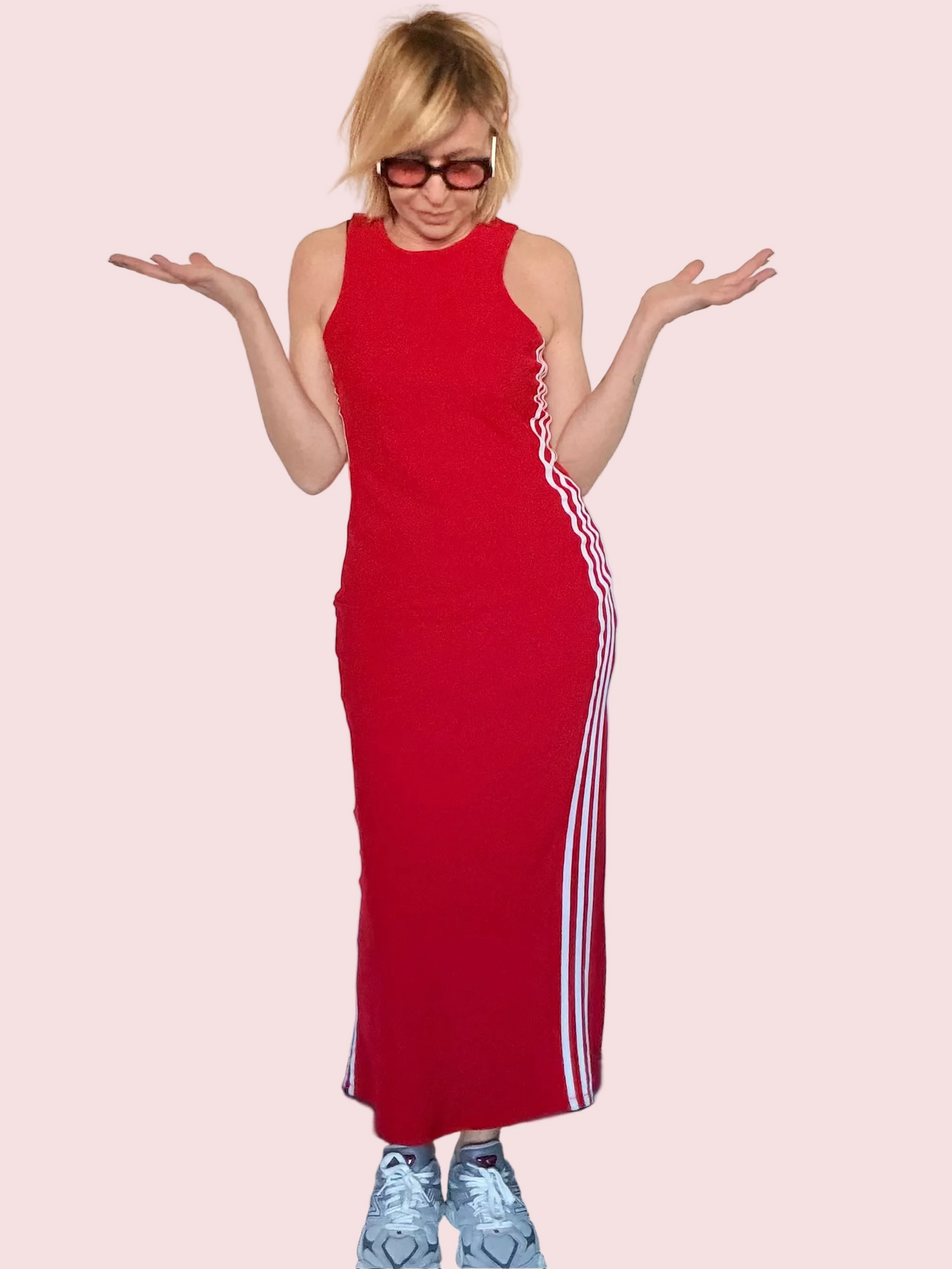 Abito Maxi Rosso con Bande Laterali