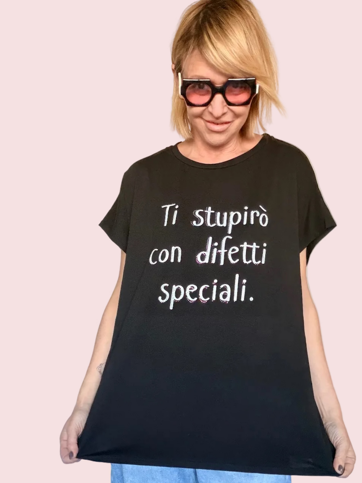 T-Shirt Over "Ti stupirò con difetti speciali."