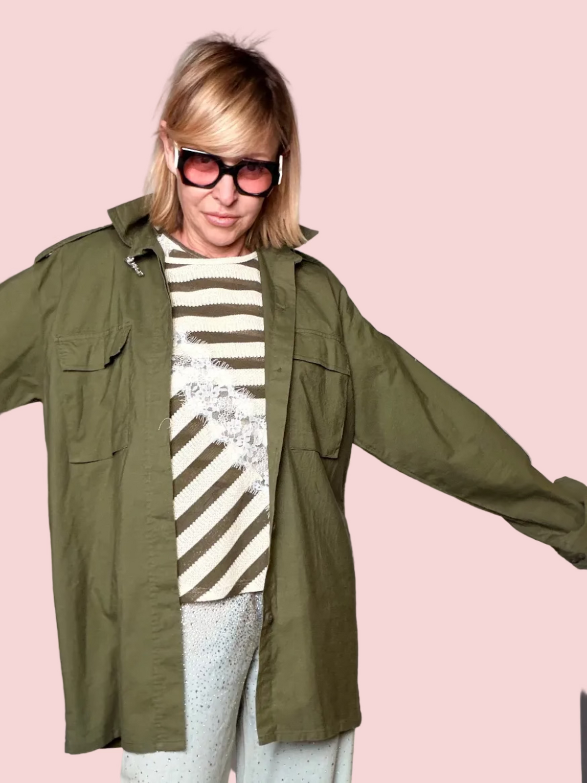 Field Jacket Militare con Patch Bugs Bunny — Verde Militare