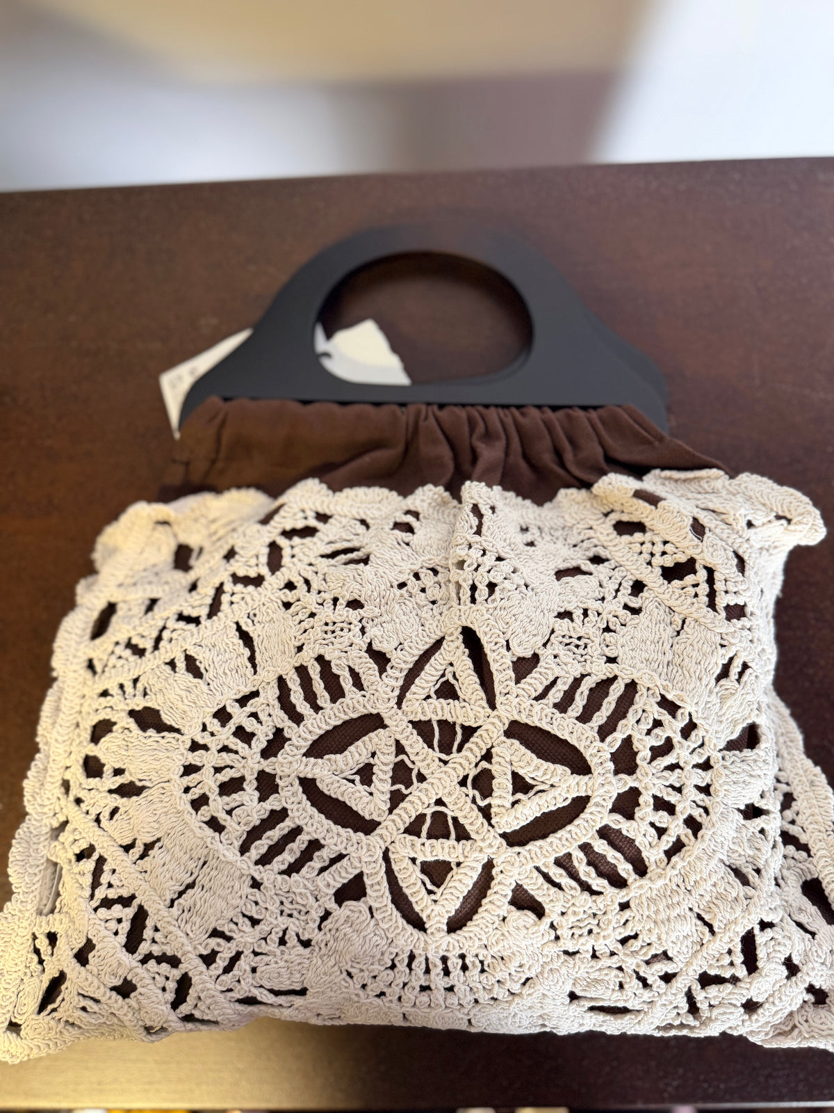 Borsa Crochet con Manici in Legno — Panna / Marrone