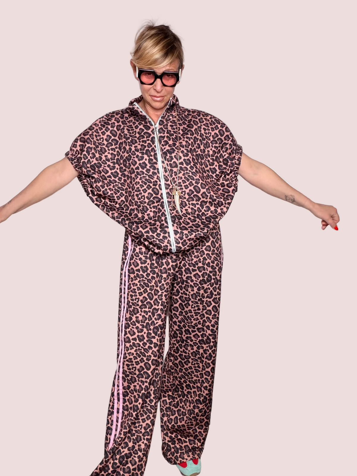 Completo Donna Leopardato Rosa — Felpa + Pantalone