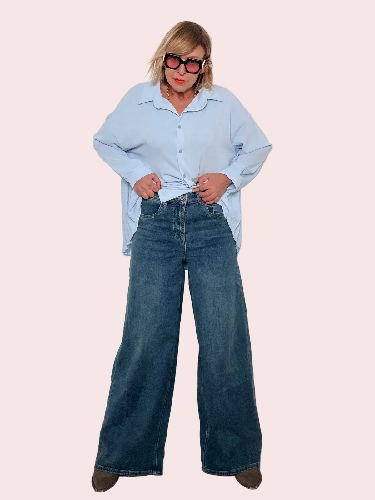 Jeans a gamba ampia – comfort, stile e carattere