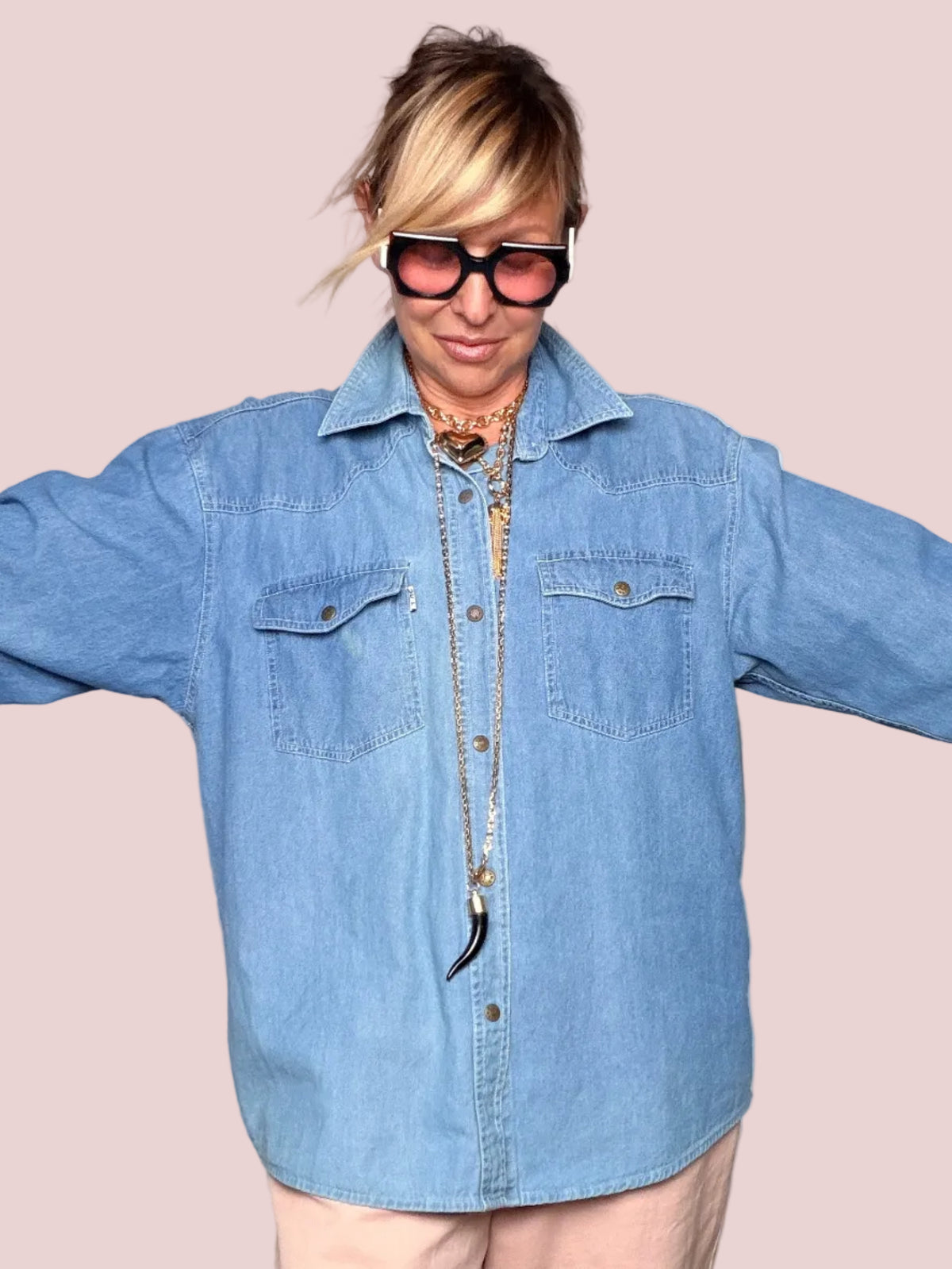 Camicia in Denim Ricamata – Spirito Libero Edition
