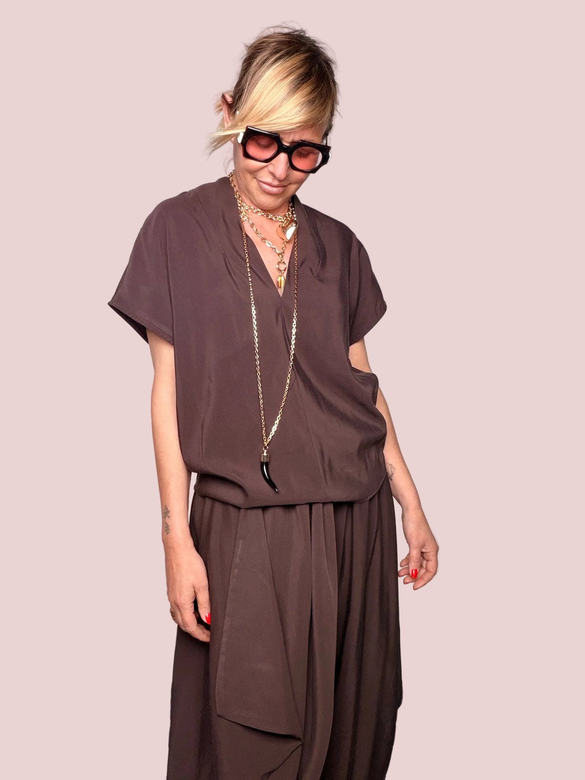 Completo due pezzi top V-neck e pantalone balloon