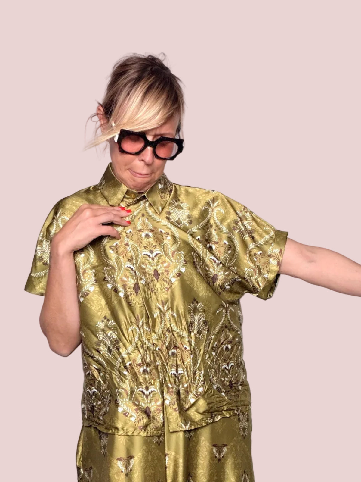 Camicia stampa broccato damascato – oro verde oliva