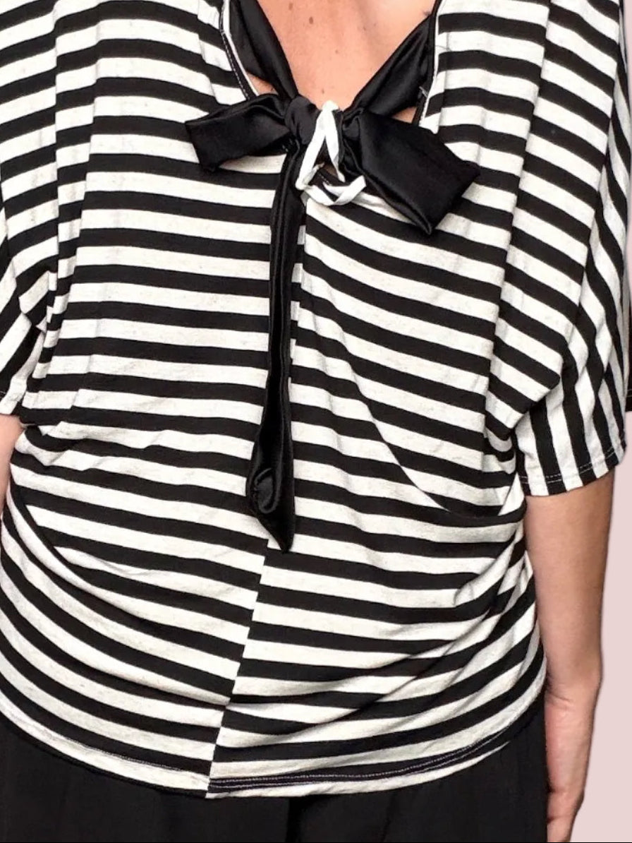 Maglia Oversize a Righe con Fiocco sulla Schiena