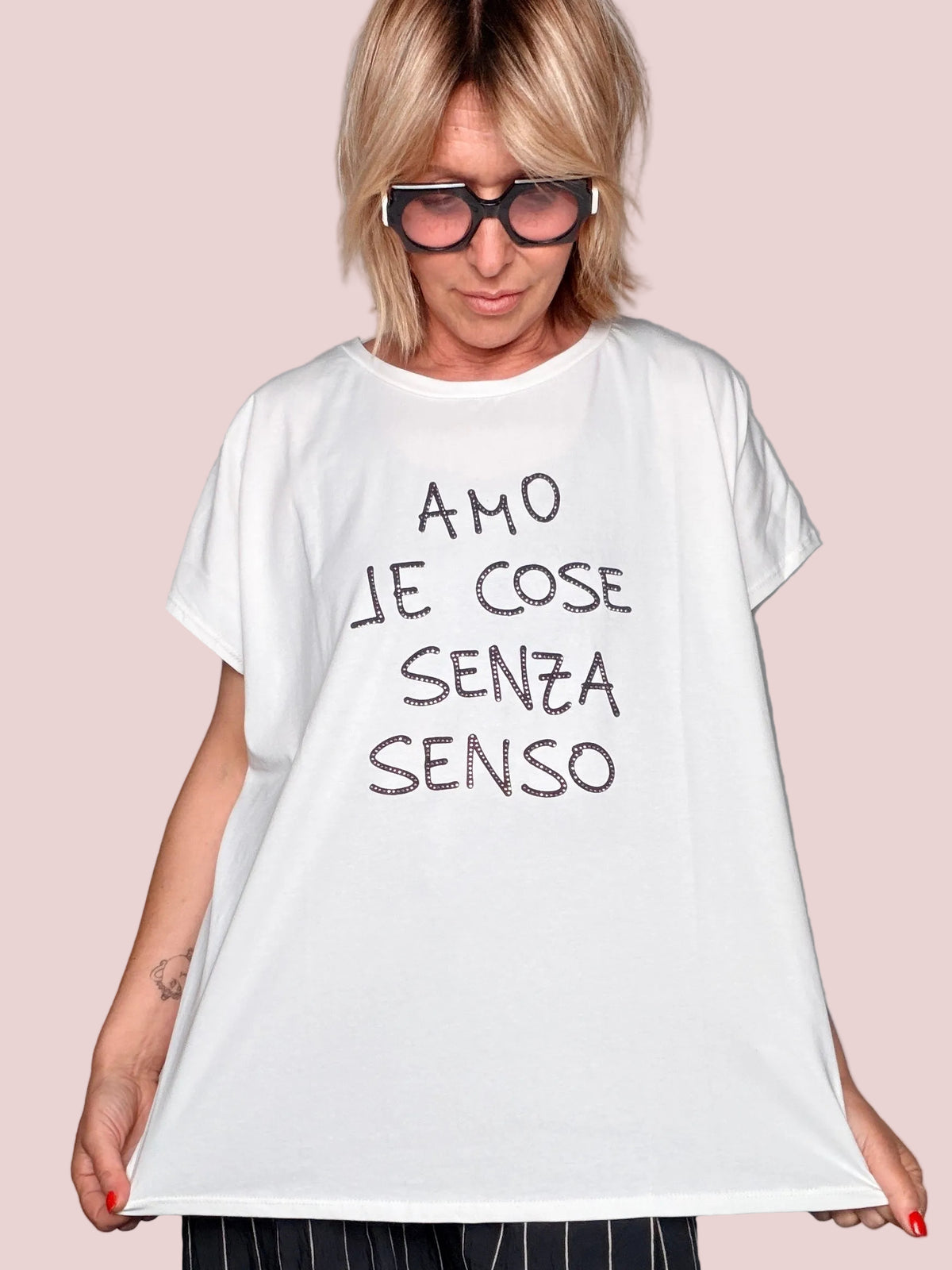 T-Shirt Amo Le Cose Senza Senso