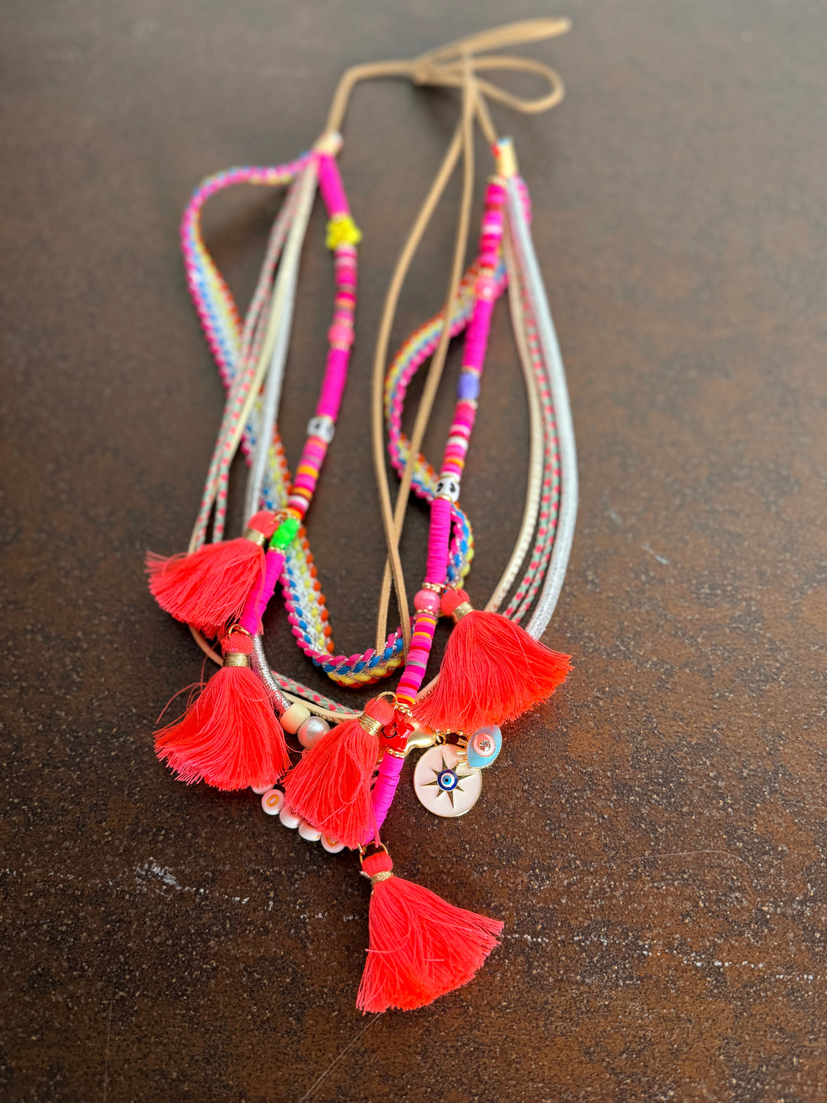 Collana Boho Multifilo con Nappine