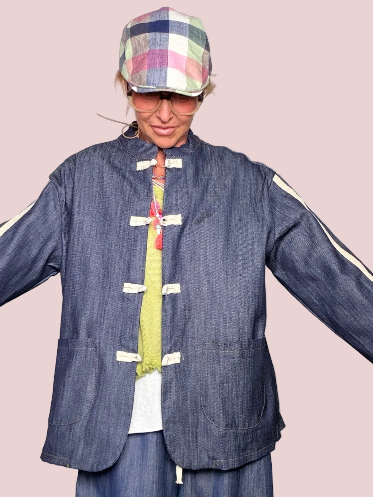 Giacca in Chambray con Alamari e Bande