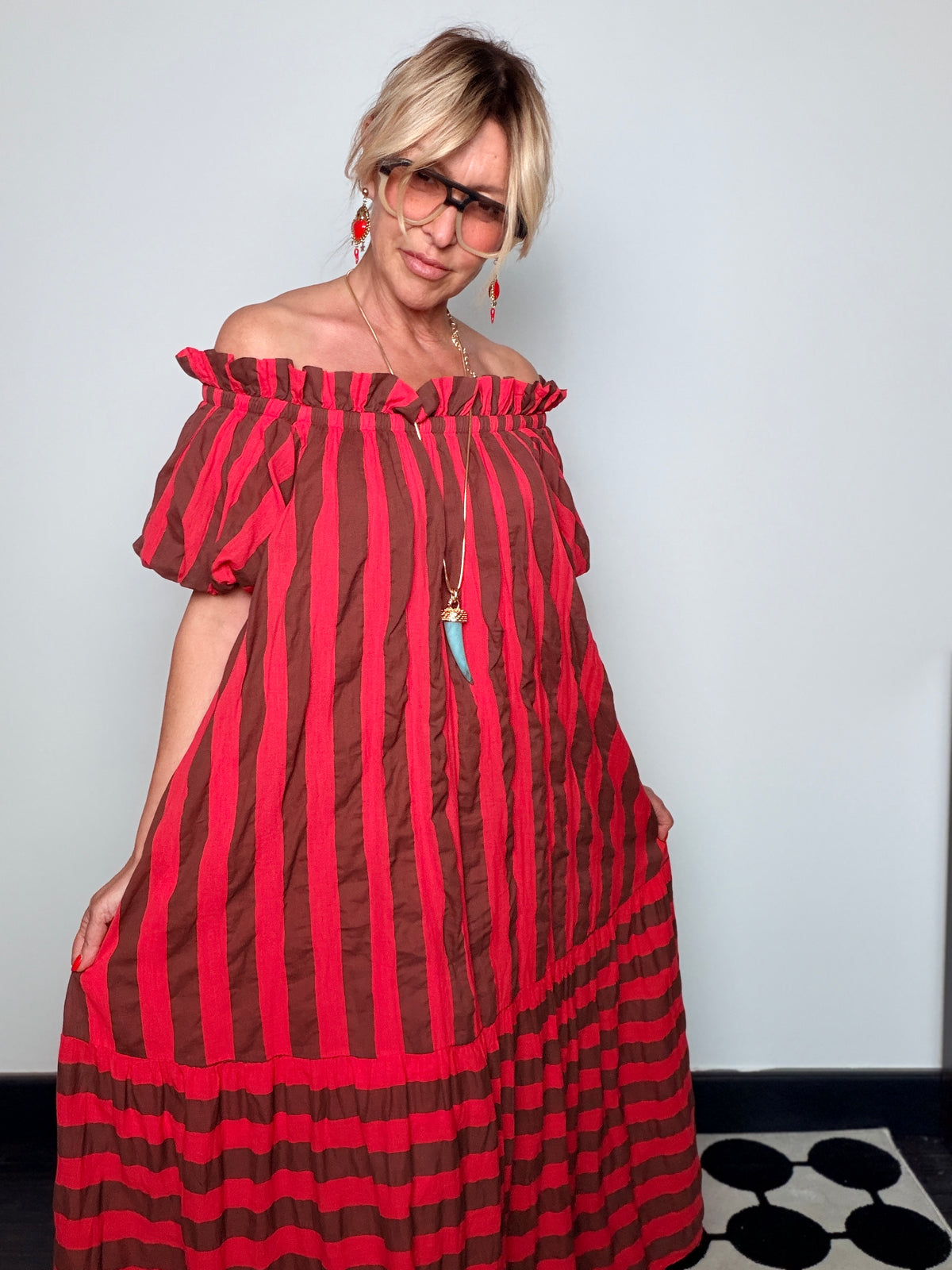 Abito Maxi Off-Shoulder a Righe 100% Cotone