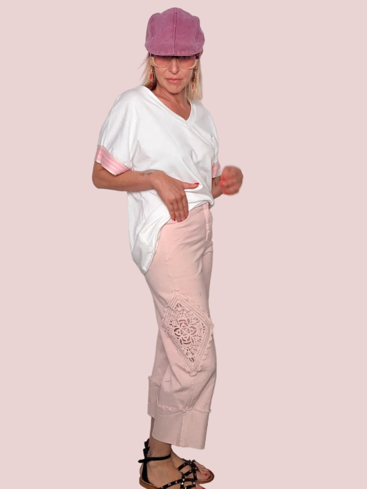 Pantalone Cropped in Cotone con Applicazione Pizzo Macramé