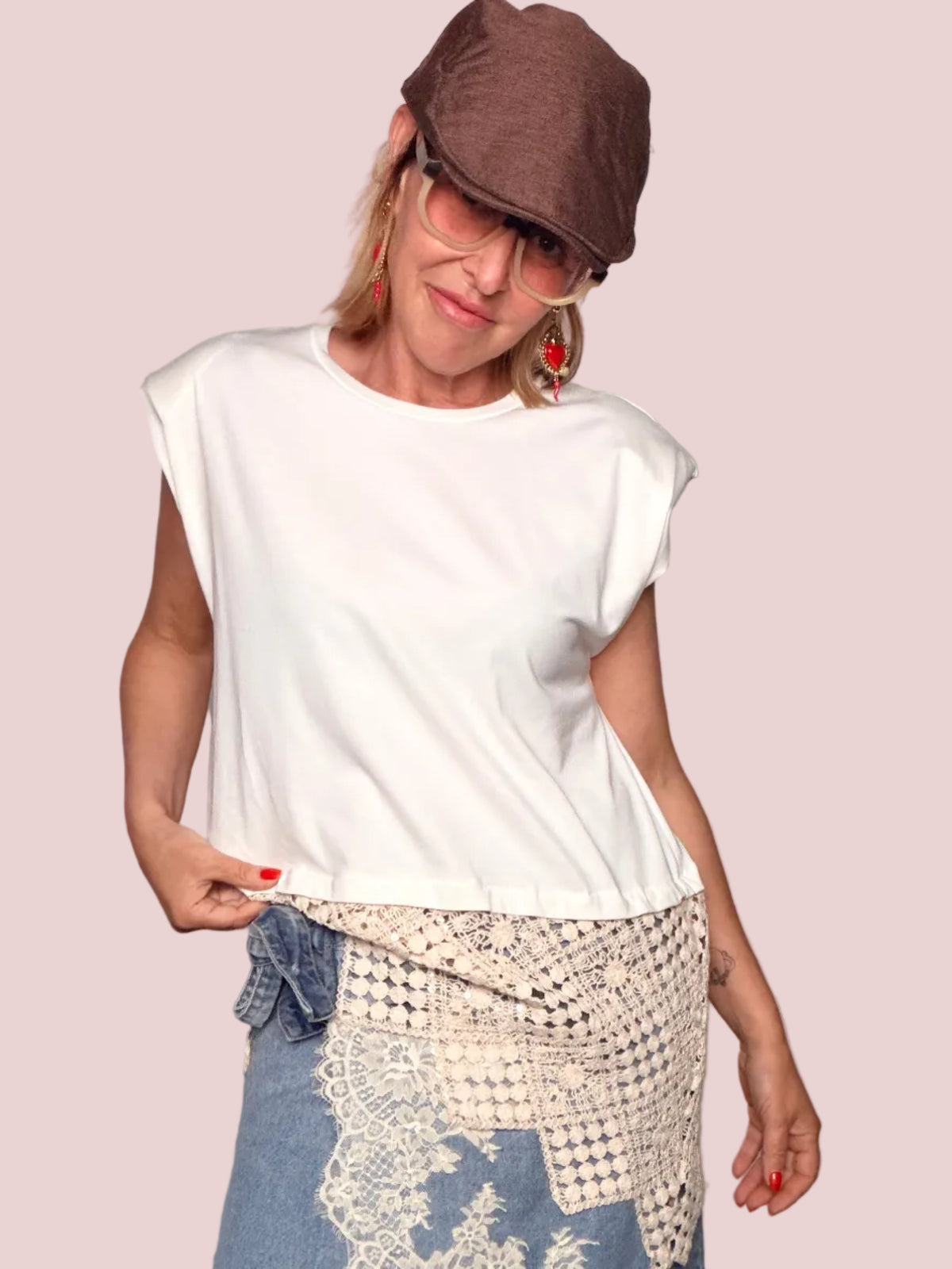 T-shirt Muscle Tee in Cotone con Inserto Pizzo Crochet e Paillettes