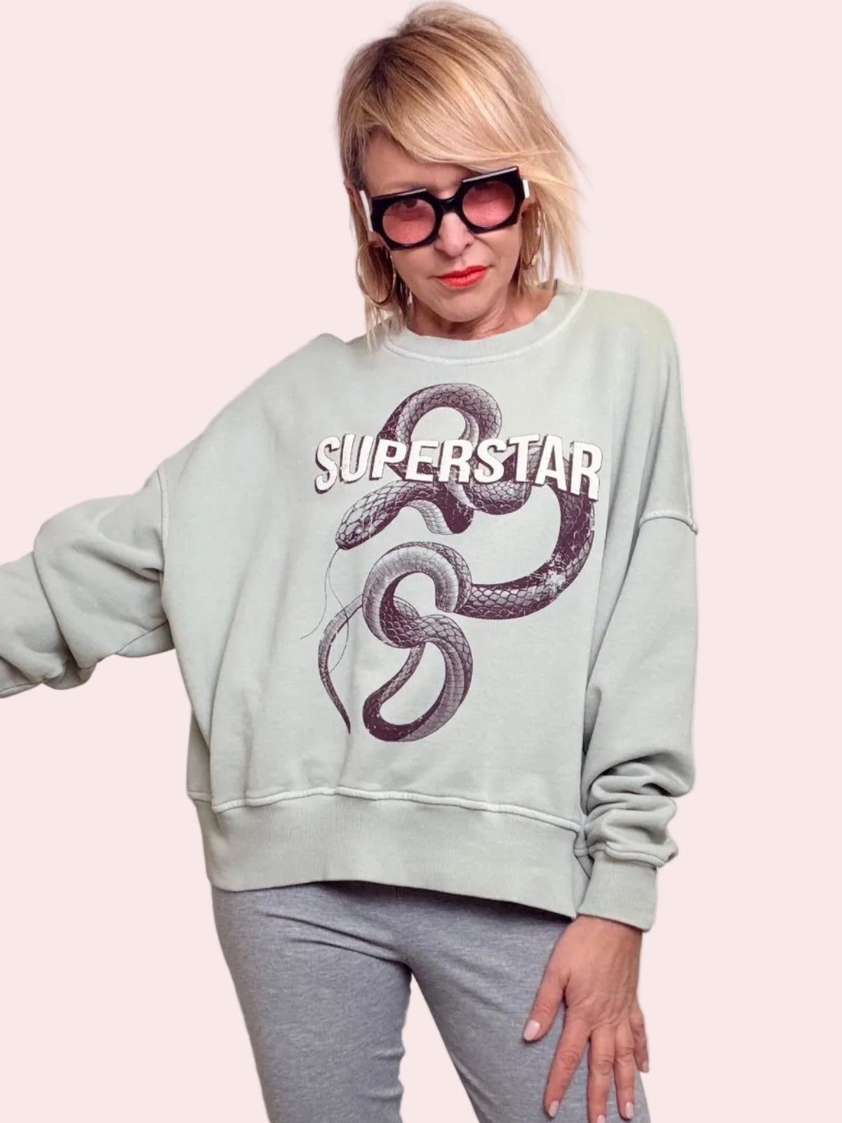 Felpa Over “Superstar Snake”