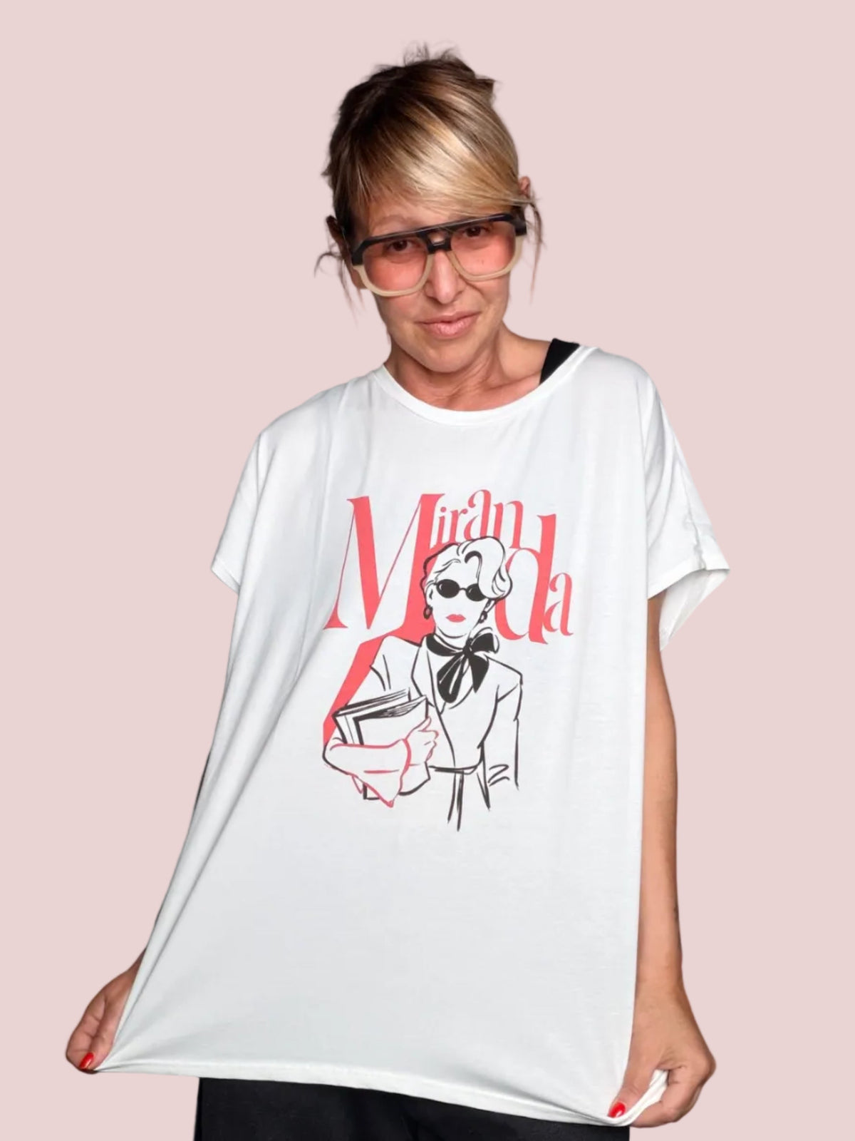 T-Shirt Graphic Madame