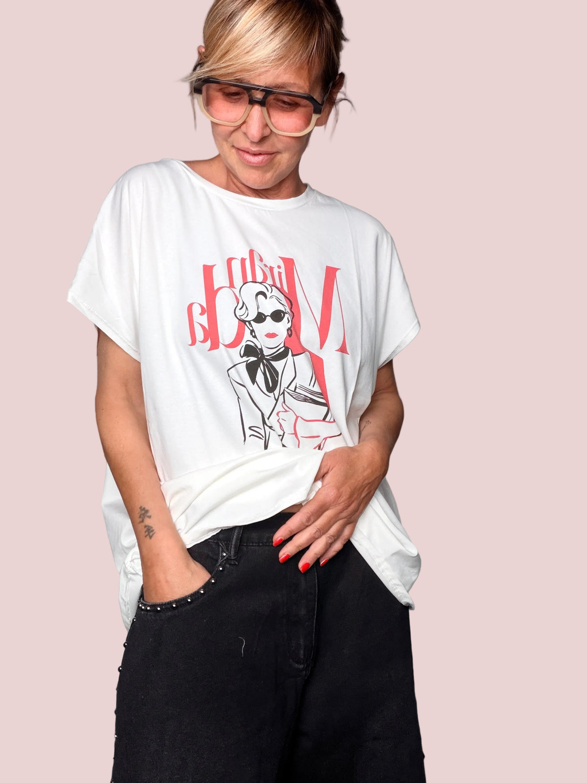 Short Denim Nero con Borchie