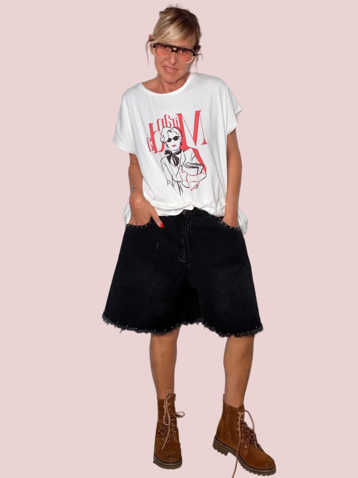 Short Denim Nero con Borchie