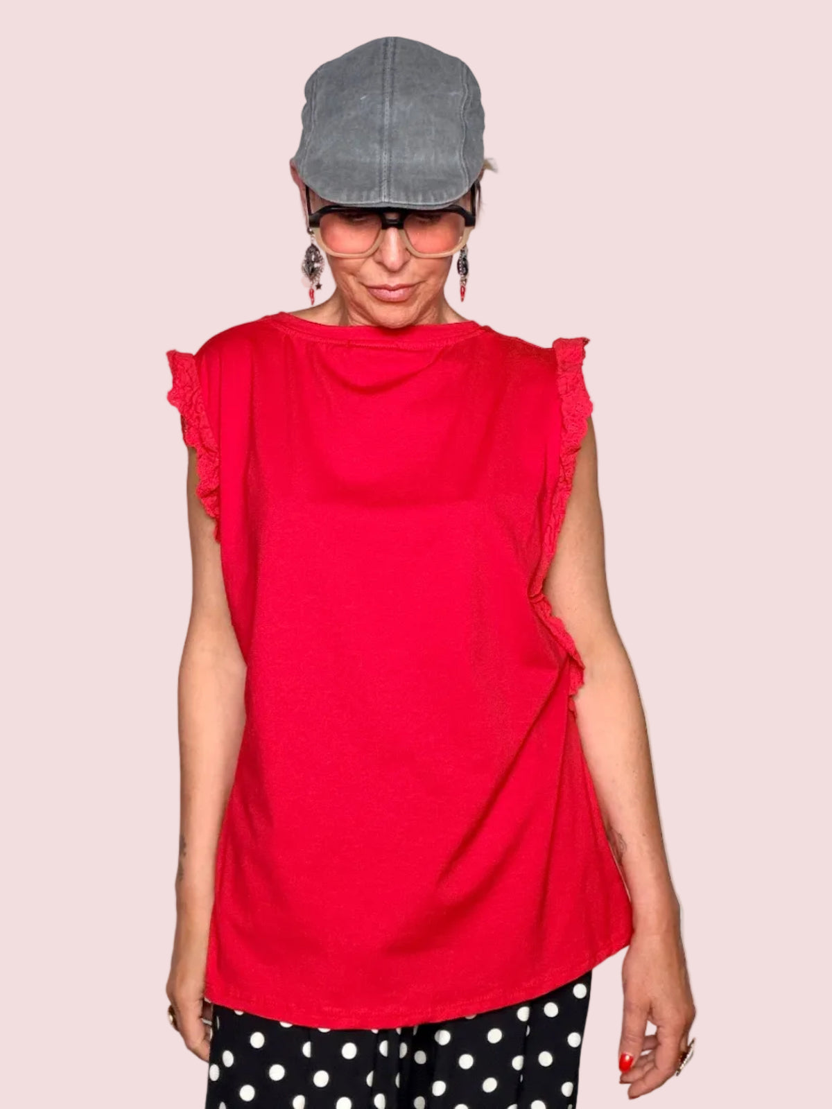 T-Shirt Oversize a Trapezio con Balze in Sangallo
