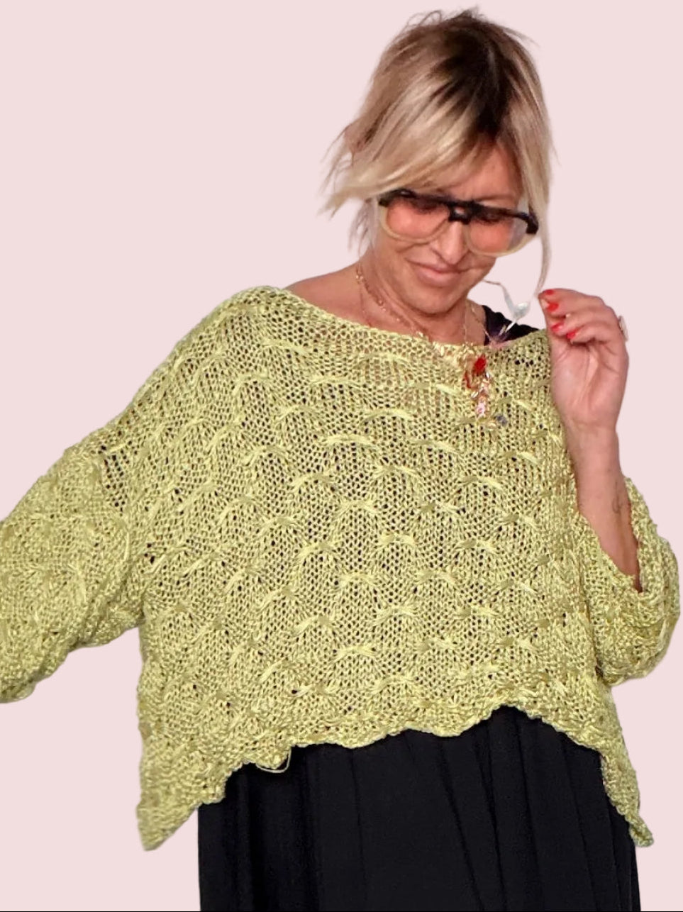 Maglia crochet over – comfy con stile