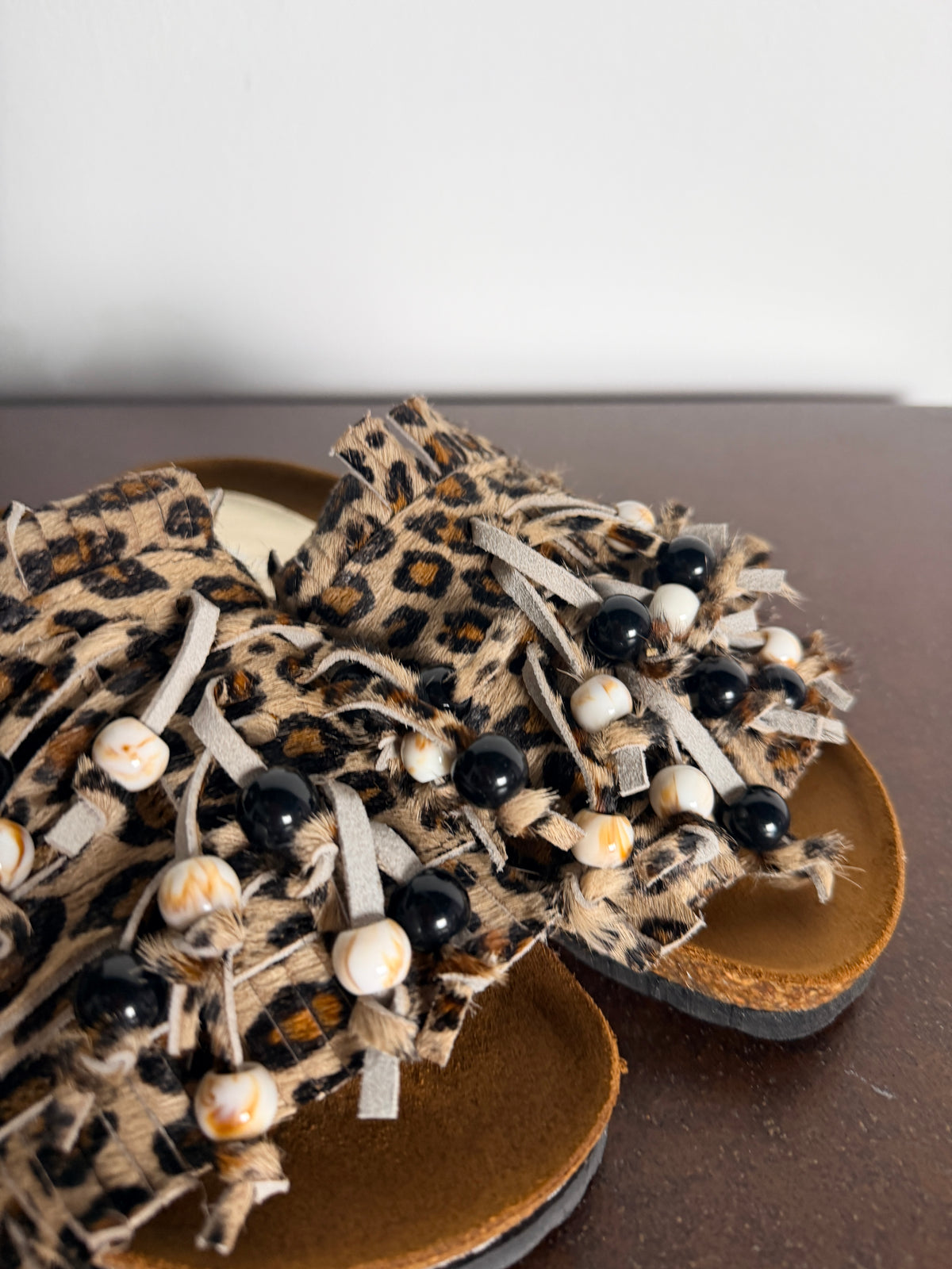 Ciabatte Slide Frange Leopardate & Perle