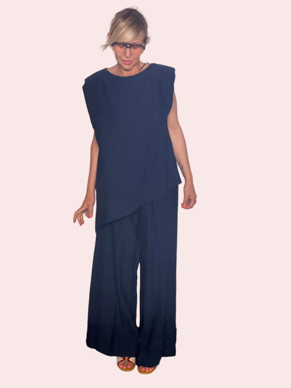 Completo Top Asimmetrico e Pantalone Wide Leg