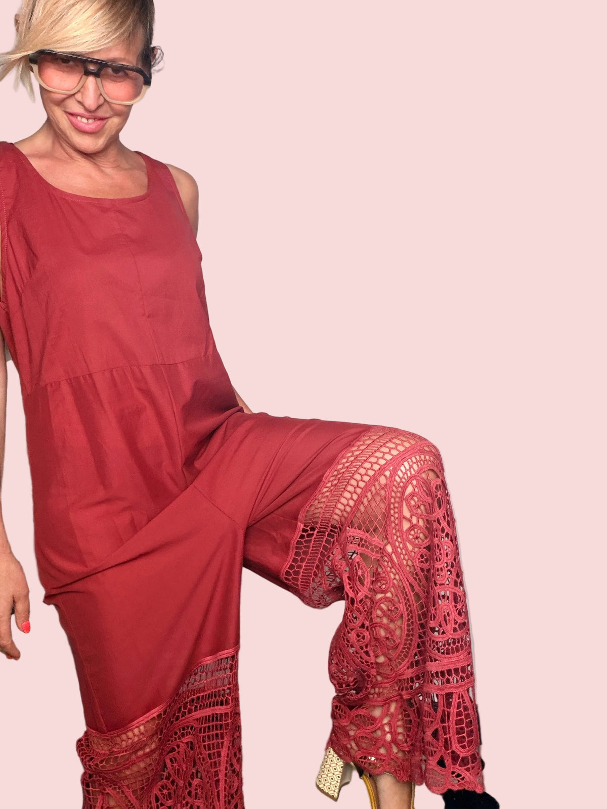 Tuta Wide Leg con Inserto in Pizzo Macramé