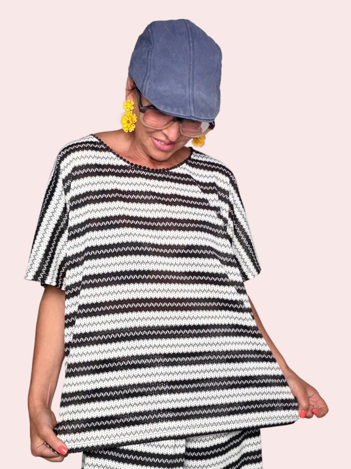Top in Maglia Zigzag Bianco e Nero